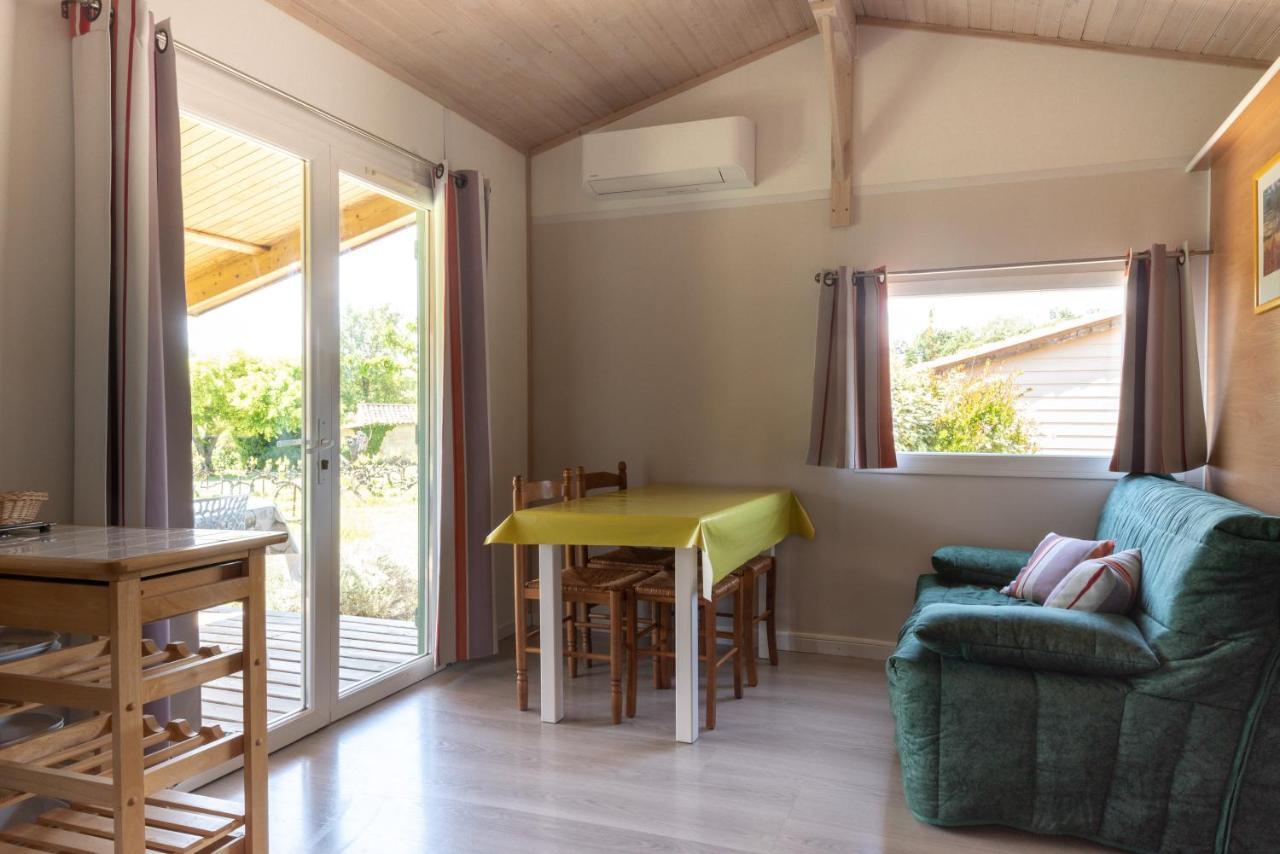 Domaine Des Bridoux Village De Gites Mirabel-aux-Baronnies المظهر الخارجي الصورة